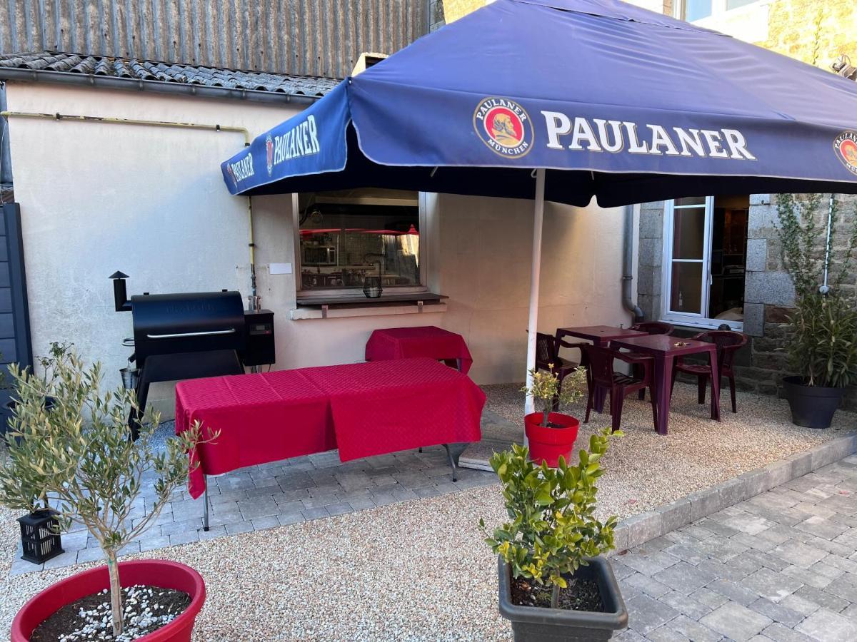 Au Pere Tranquille Hotel Tinchebray-Bocage ภายนอก รูปภาพ